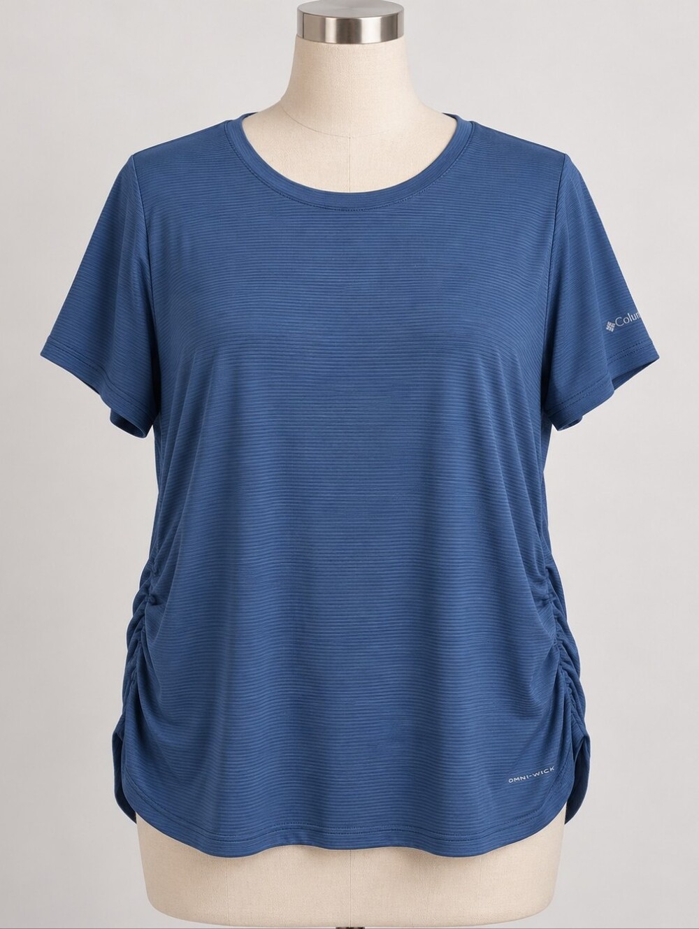 Columbia Omni-Wick Blue Ruched Side Performance Top Size 2X